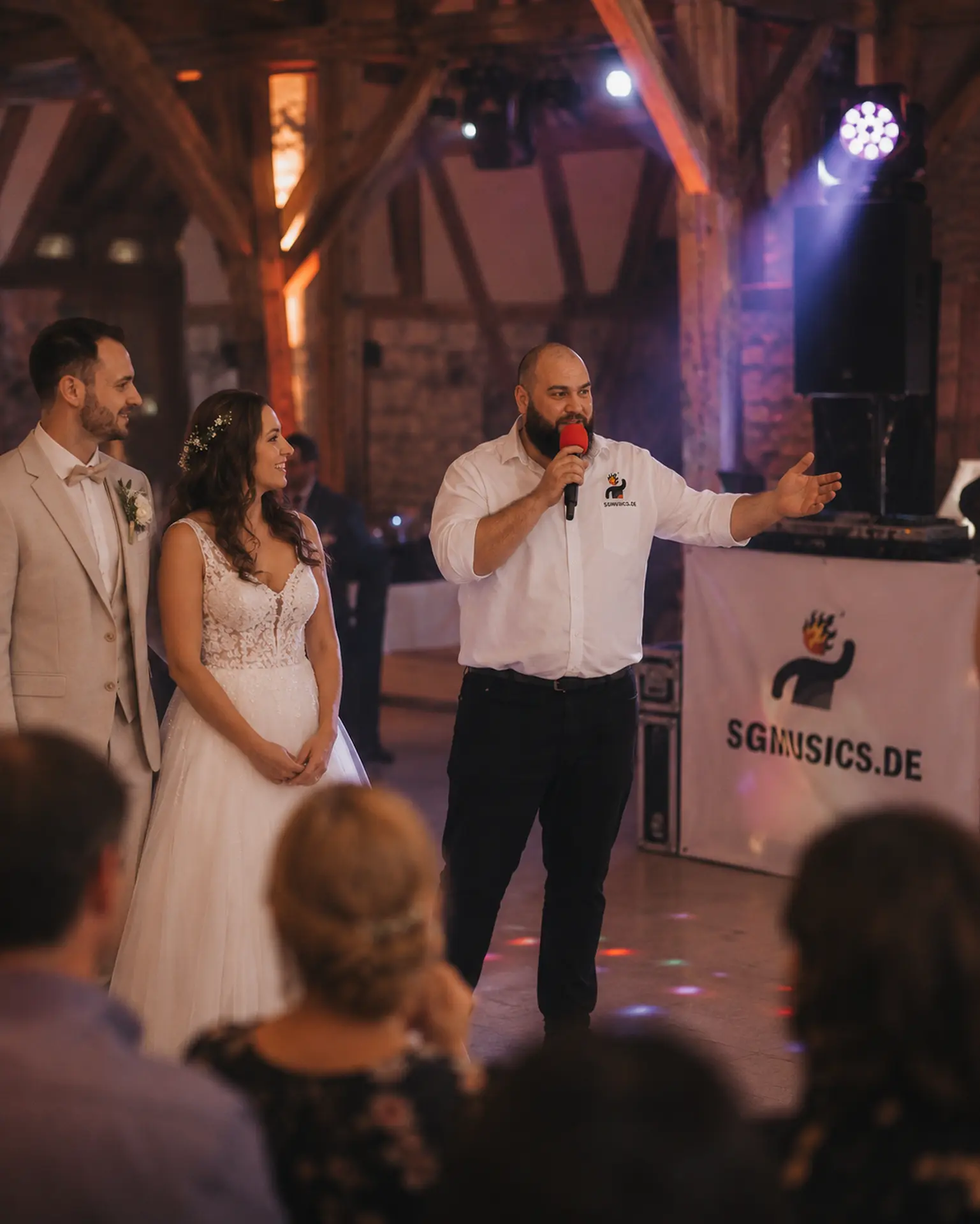 Moderation und Entertainment6